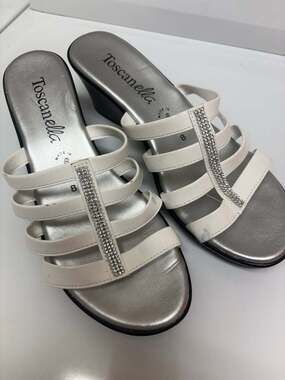 Toscanella Women’s White Strappy Wedge Sandals – Size 8 – Made in Italy